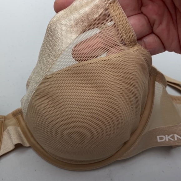 DKNY TAN  Spacer, 34B  *P1016 - Picture 6 of 11